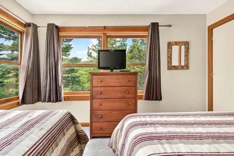 528 East Mountain Road Killington VT 05751