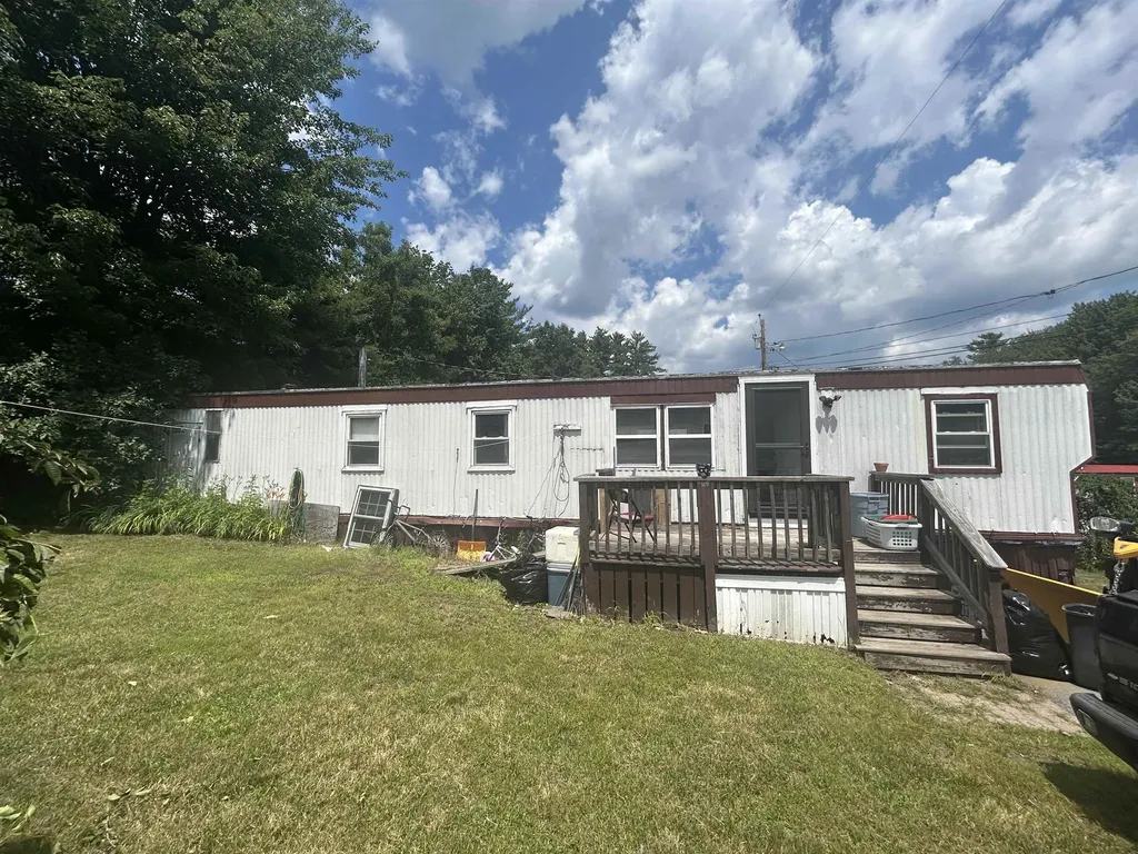73 Crystal Springs Way Somersworth NH 03878