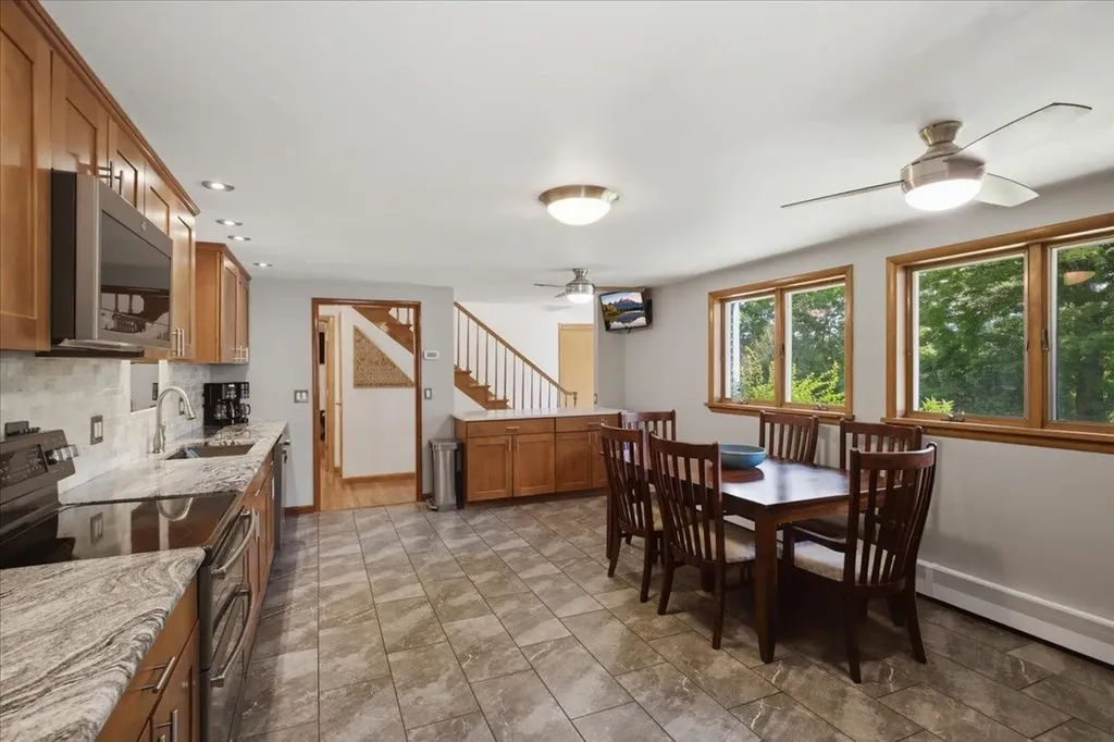 811 Middle Pownal Road Bennington VT 05201