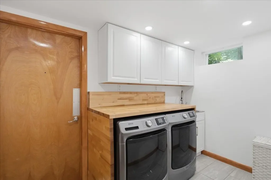 811 Middle Pownal Road Bennington VT 05201