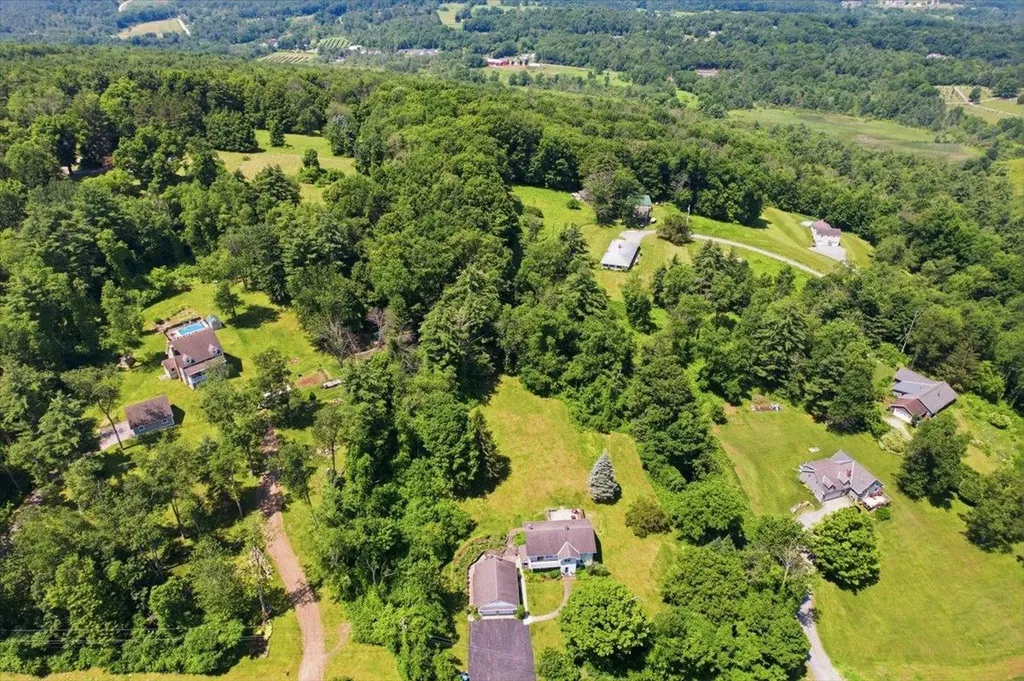 811 Middle Pownal Road Bennington VT 05201