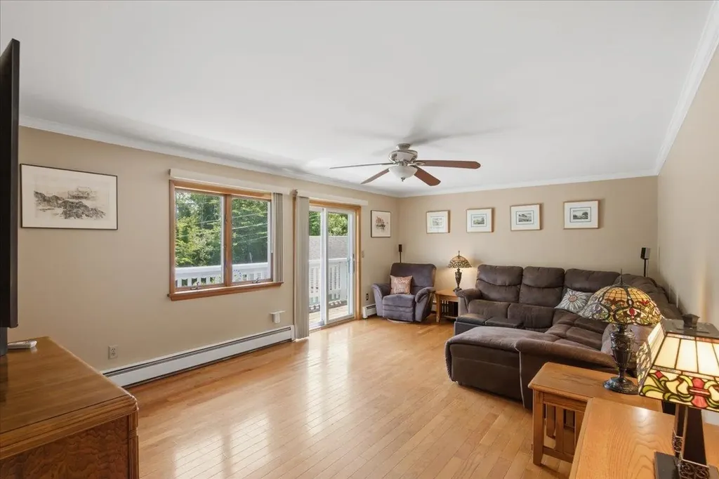 811 Middle Pownal Road Bennington VT 05201