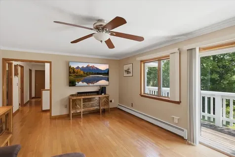 811 Middle Pownal Road Bennington VT 05201