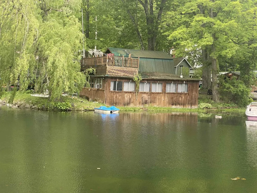 64 Tyminski Lane Hubbardton VT 05735