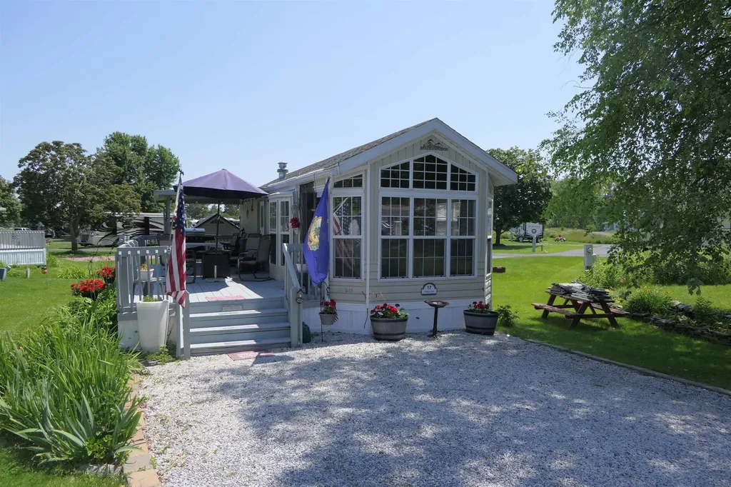 17 Eagle Lane South Hero VT 06586