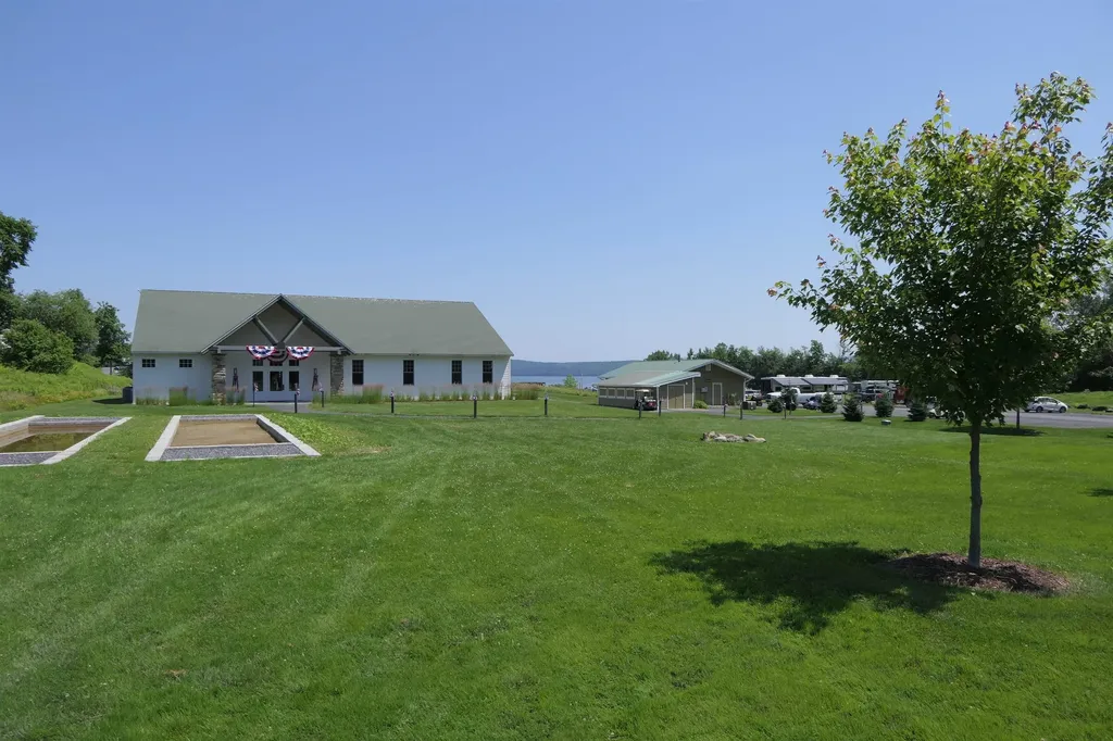 17 Eagle Lane South Hero VT 06586