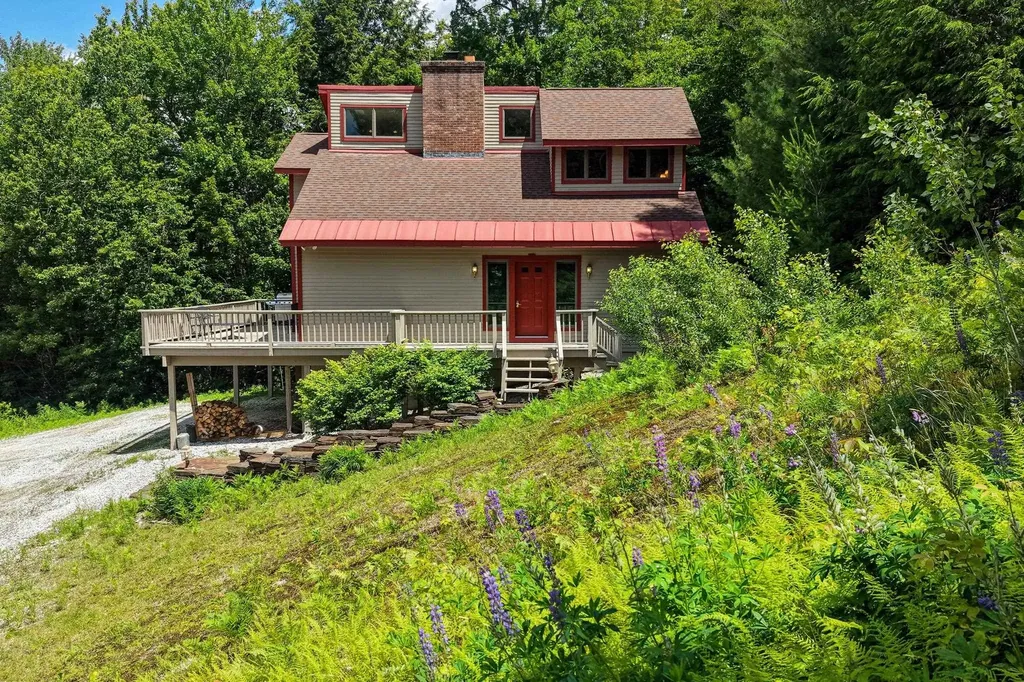 31 Plumley Ridge Ludlow VT 05149