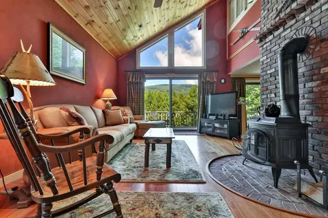 31 Plumley Ridge Ludlow VT 05149
