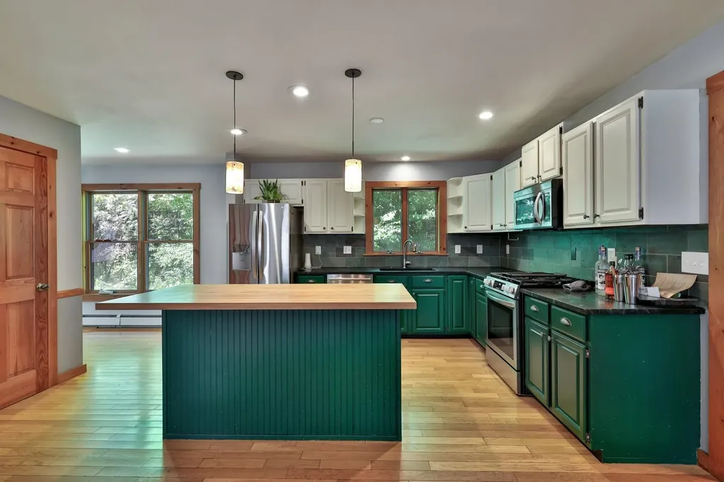 38 Stony Brook Road Stockbridge VT 05772
