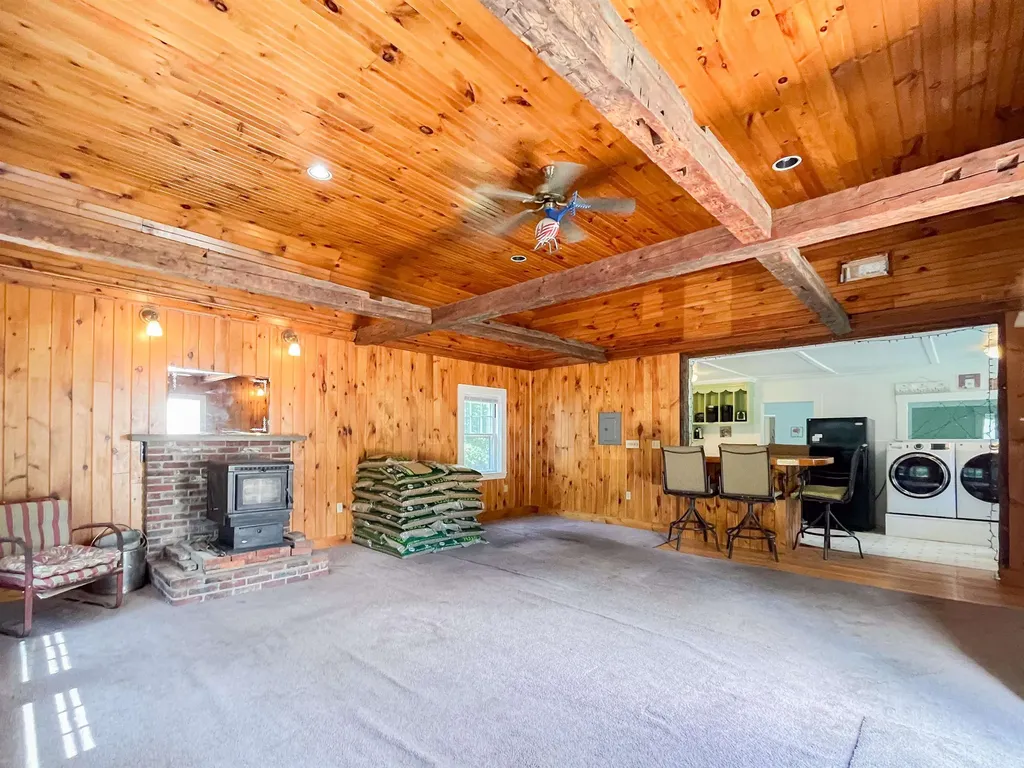 207 Main Street Littleton NH 03561