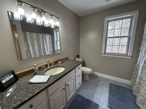 47 Fellows Road Brentwood NH 03833