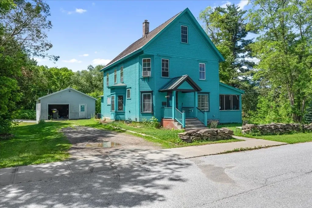 59 Intervale Avenue Richford VT 05476-1120