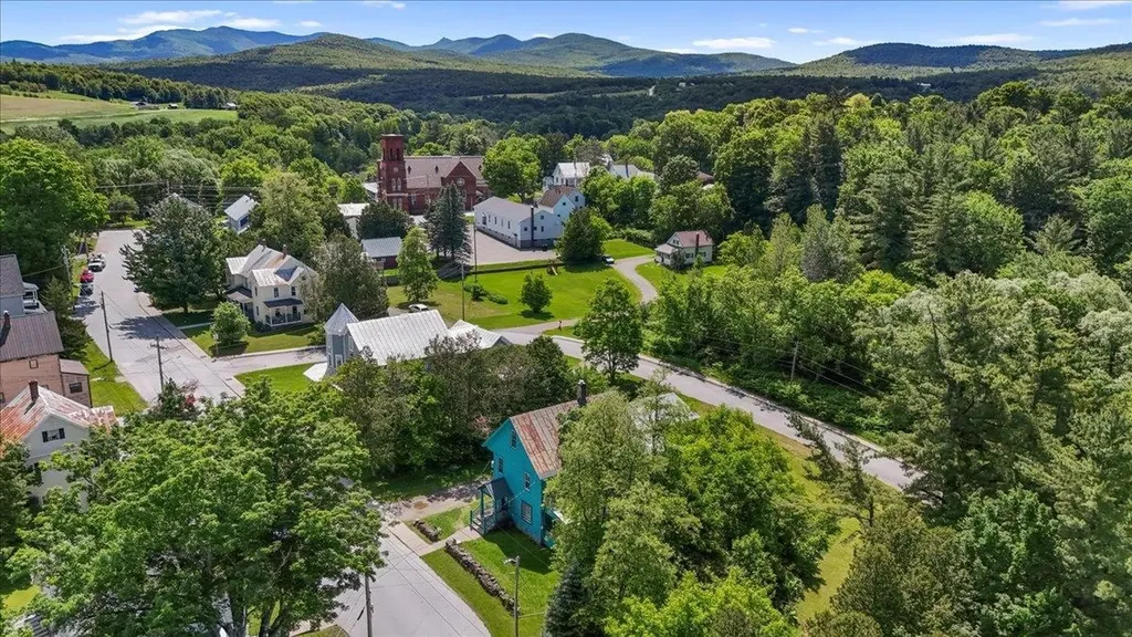 59 Intervale Avenue Richford VT 05476-1120