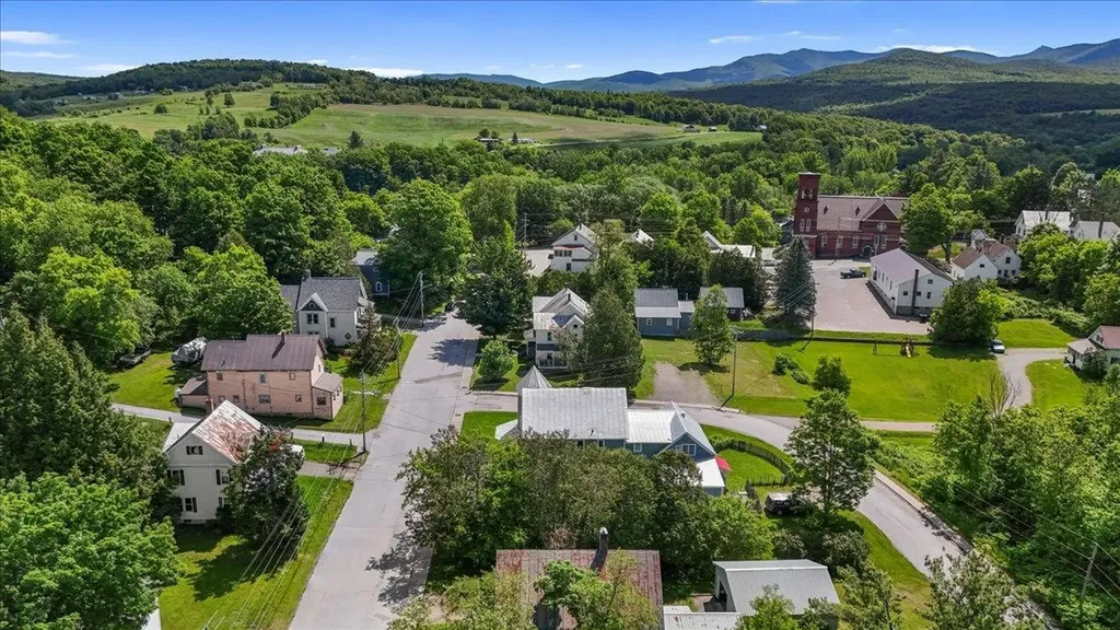 59 Intervale Avenue Richford VT 05476-1120
