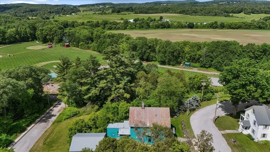 59 Intervale Avenue Richford VT 05476-1120