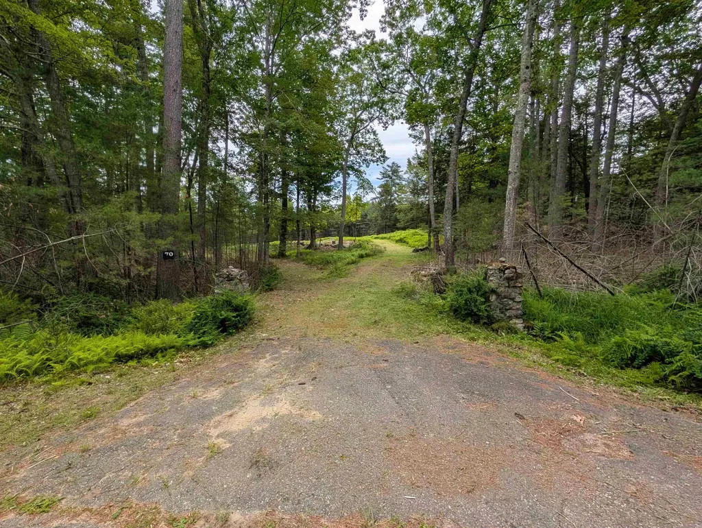 70 High Ridge Road Moultonborough NH 03254