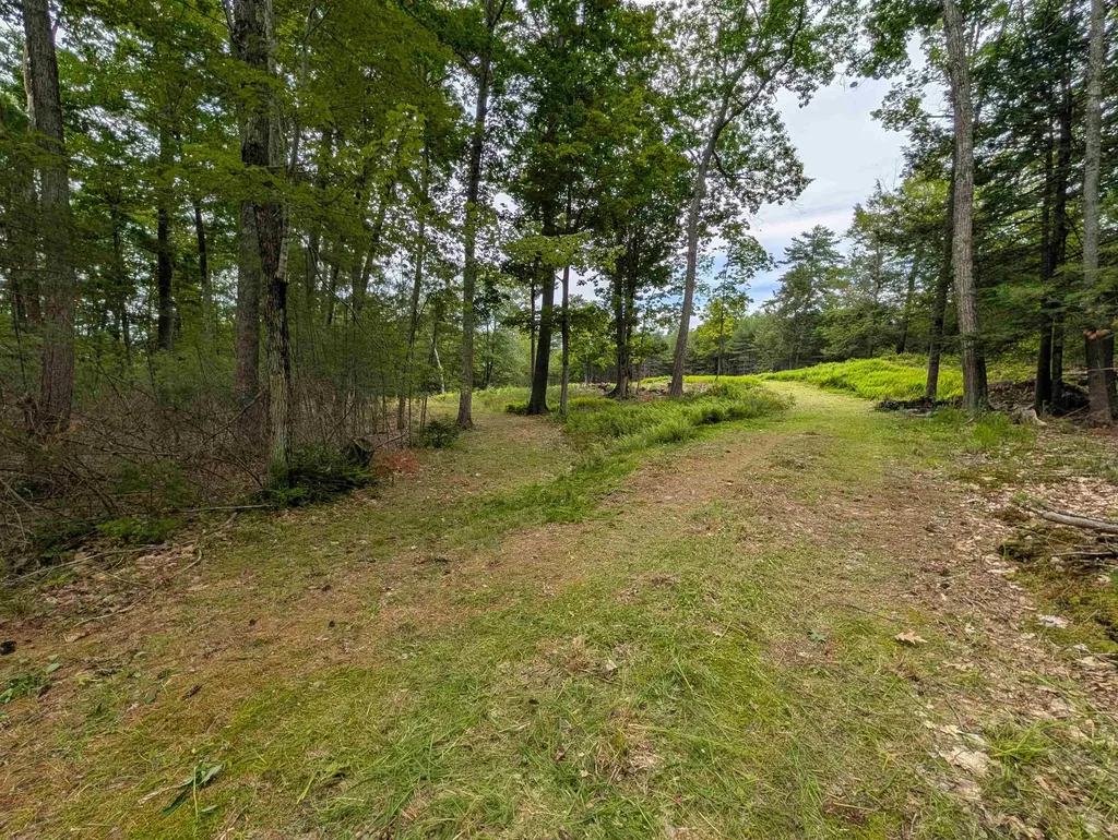 70 High Ridge Road Moultonborough NH 03254