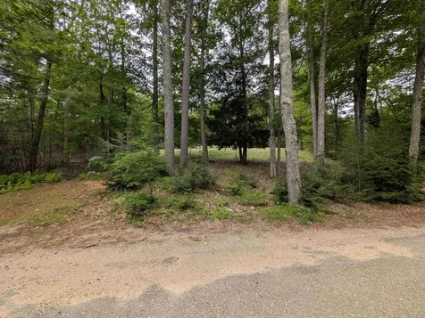 70 High Ridge Road Moultonborough NH 03254