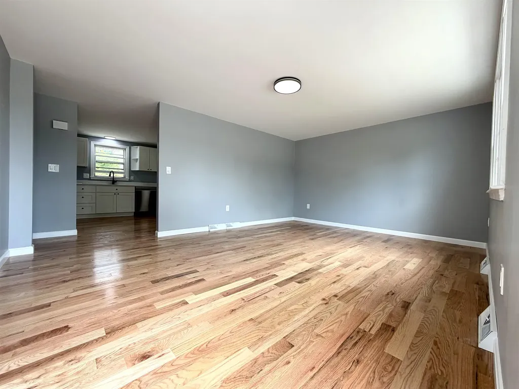 377 Broad Street Nashua NH 03063