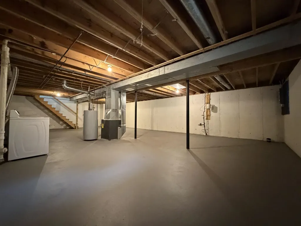 377 Broad Street Nashua NH 03063