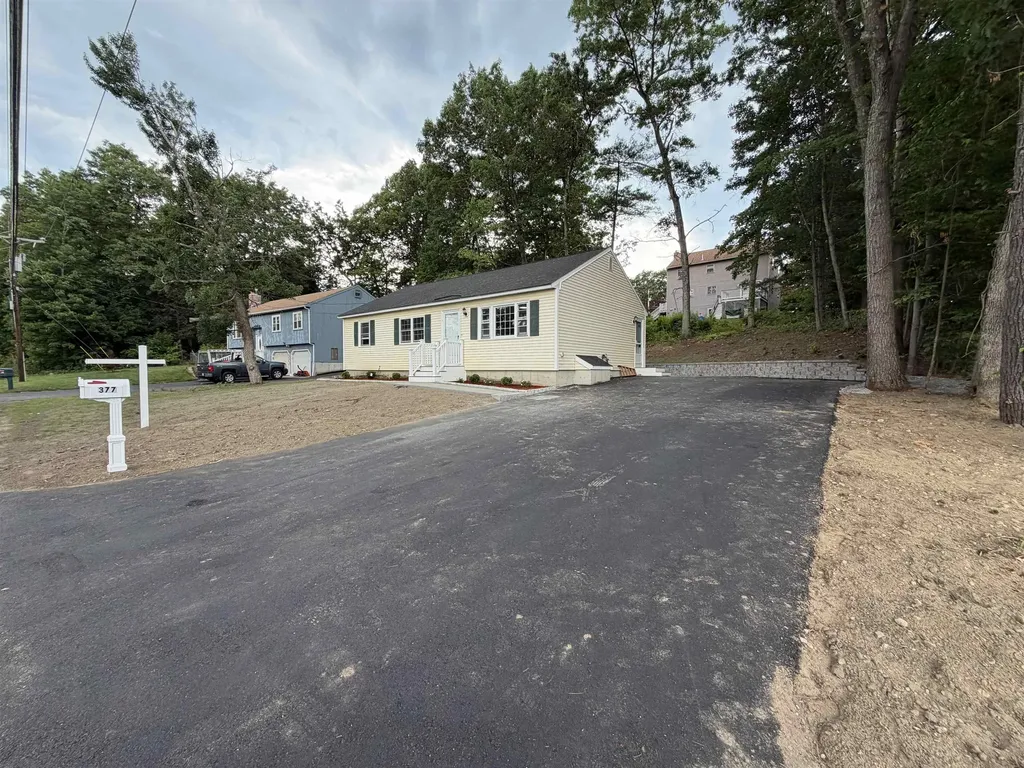 377 Broad Street Nashua NH 03063