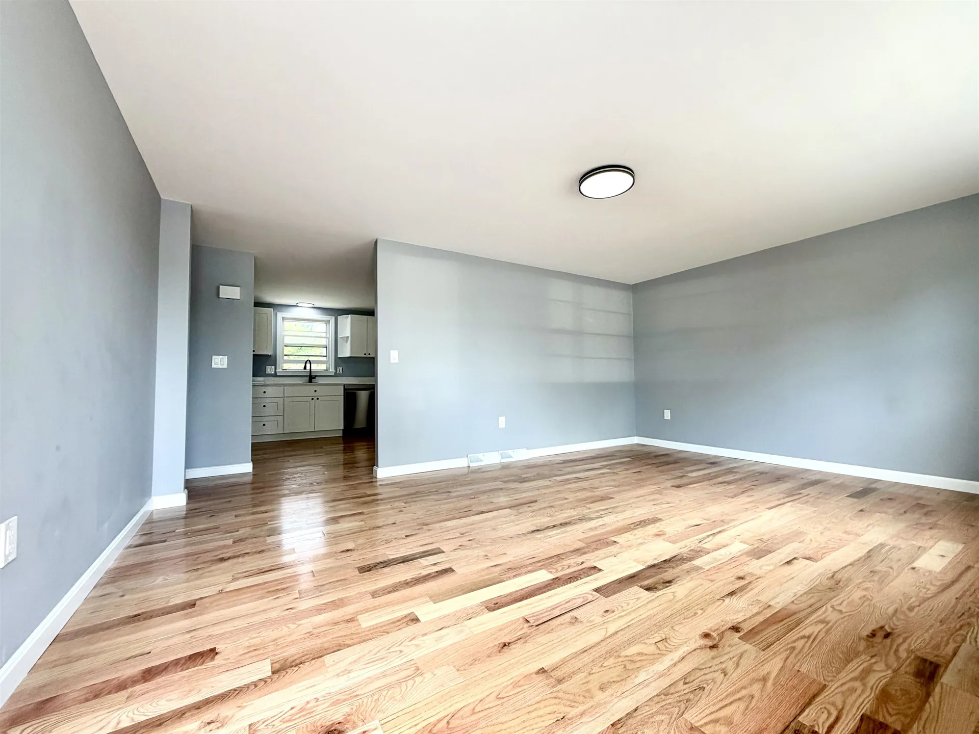 377 Broad Street Nashua NH 03063