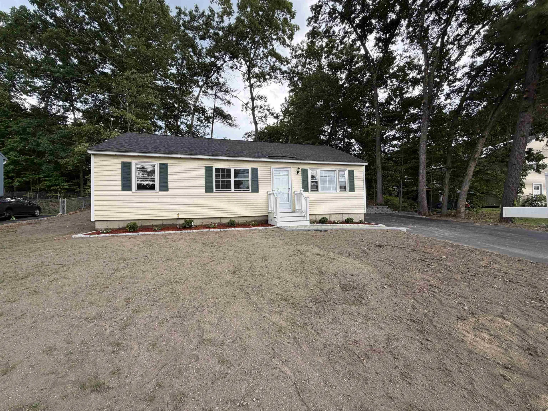 377 Broad Street Nashua NH 03063