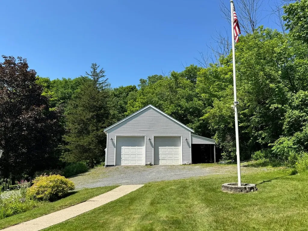 240 Jericho Road Richmond VT 05477
