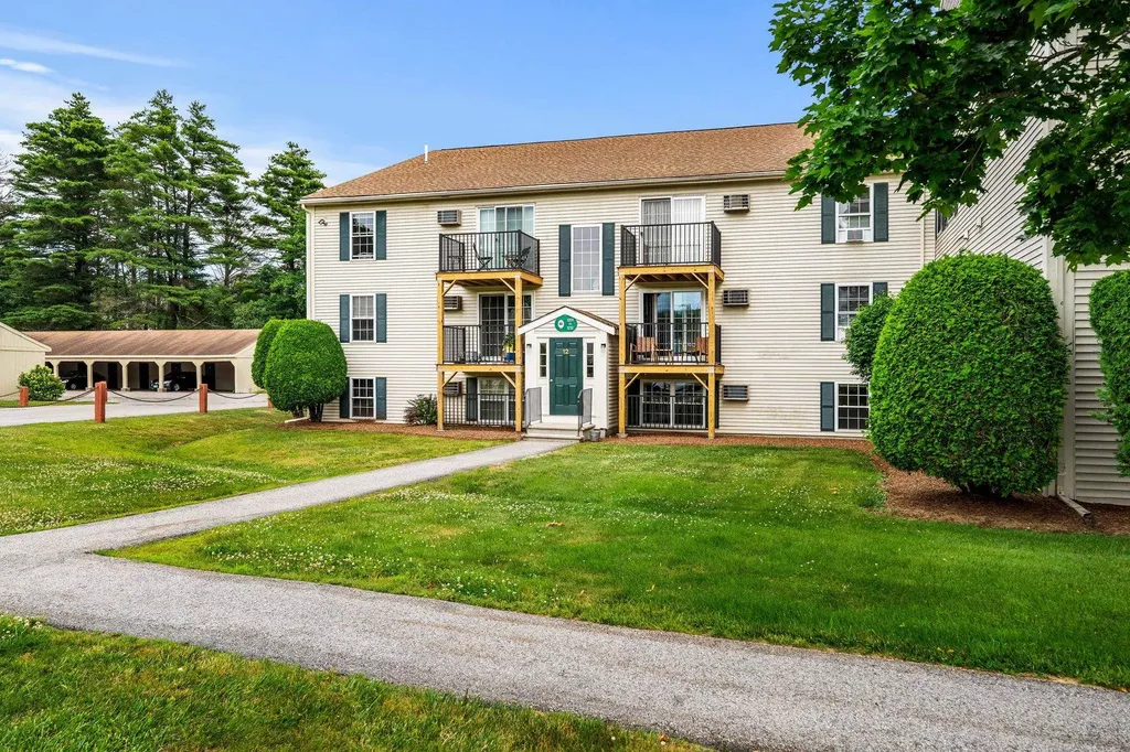 1202 White Cedar Boulevard Portsmouth NH 03801