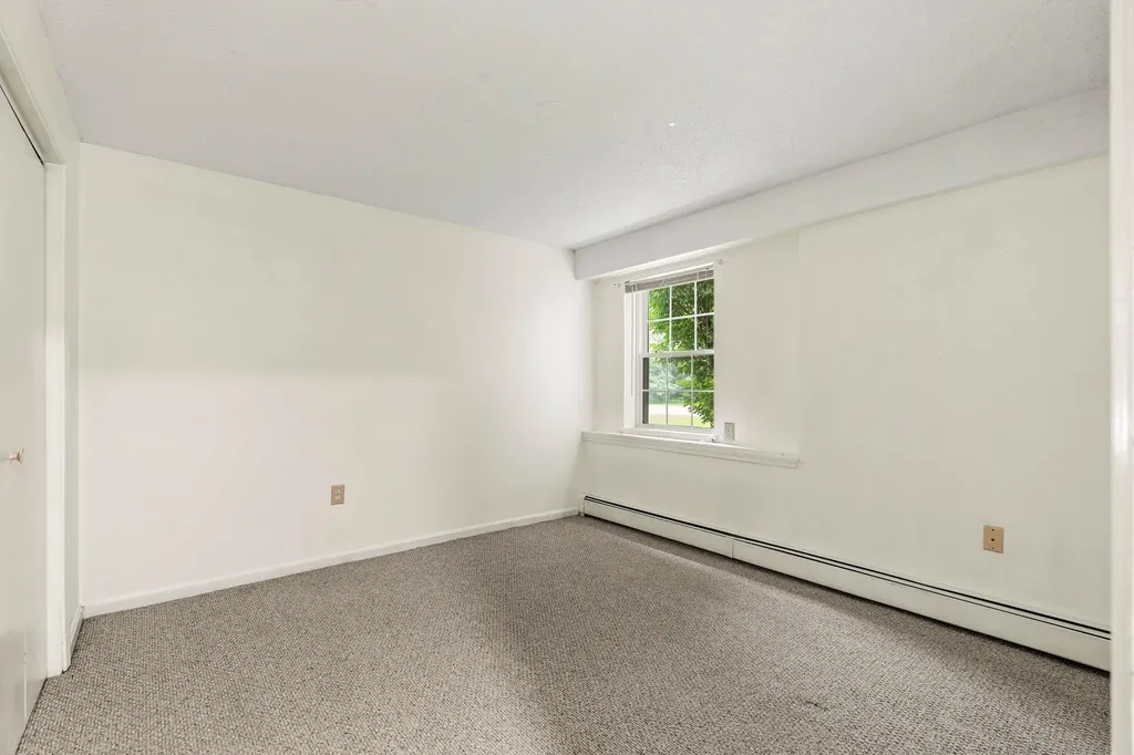 1202 White Cedar Boulevard Portsmouth NH 03801