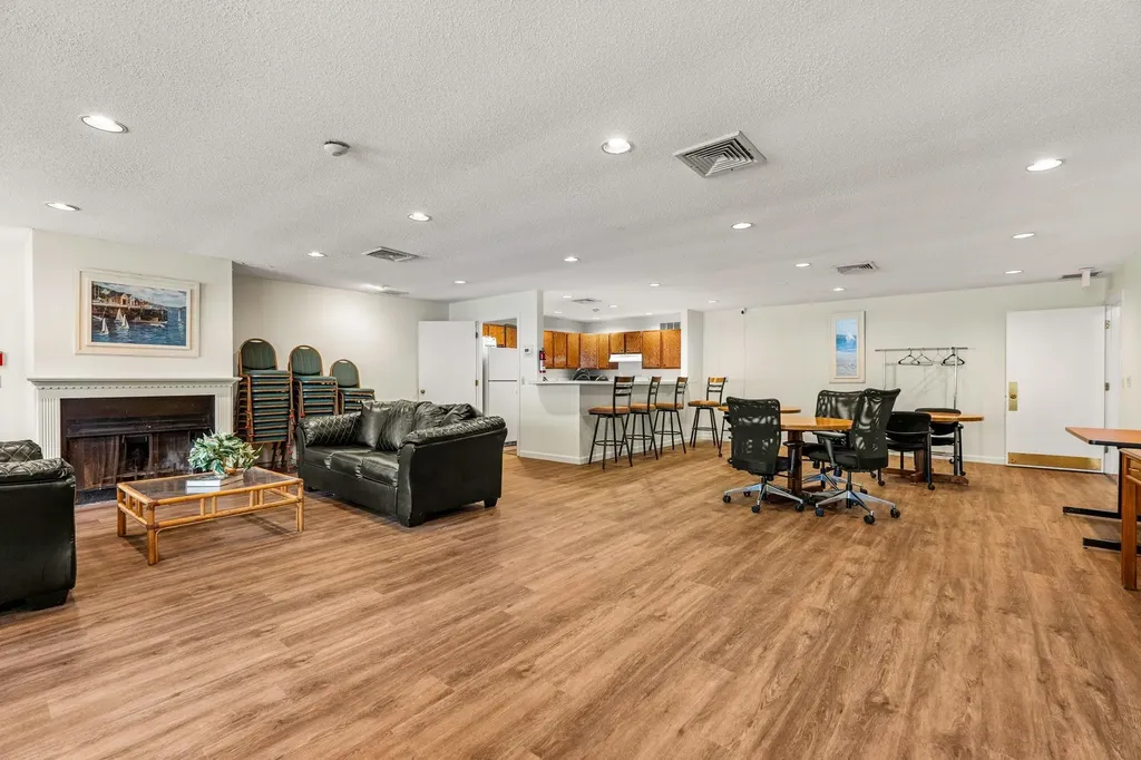 1202 White Cedar Boulevard Portsmouth NH 03801
