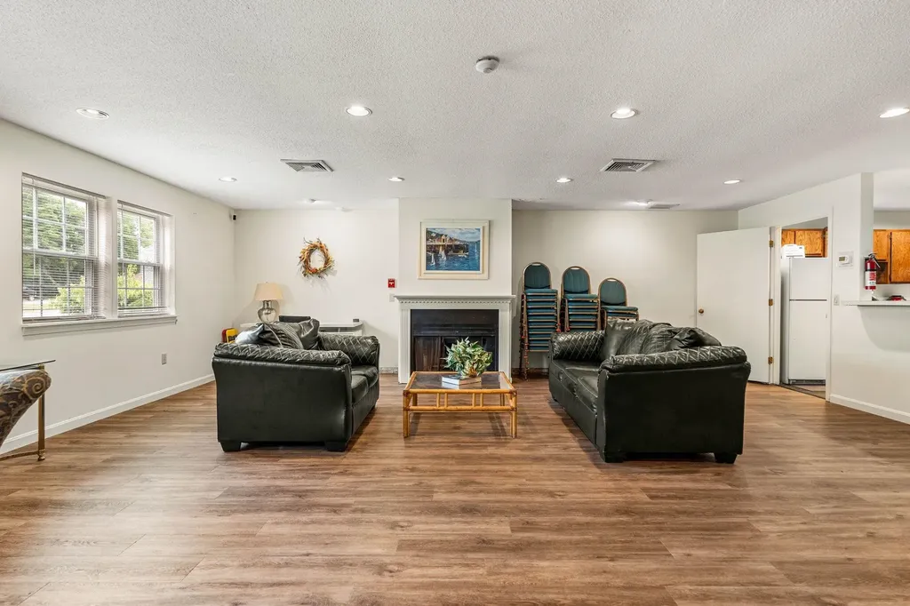 1202 White Cedar Boulevard Portsmouth NH 03801