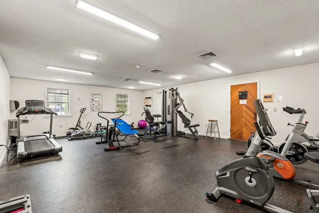 1202 White Cedar Boulevard Portsmouth NH 03801