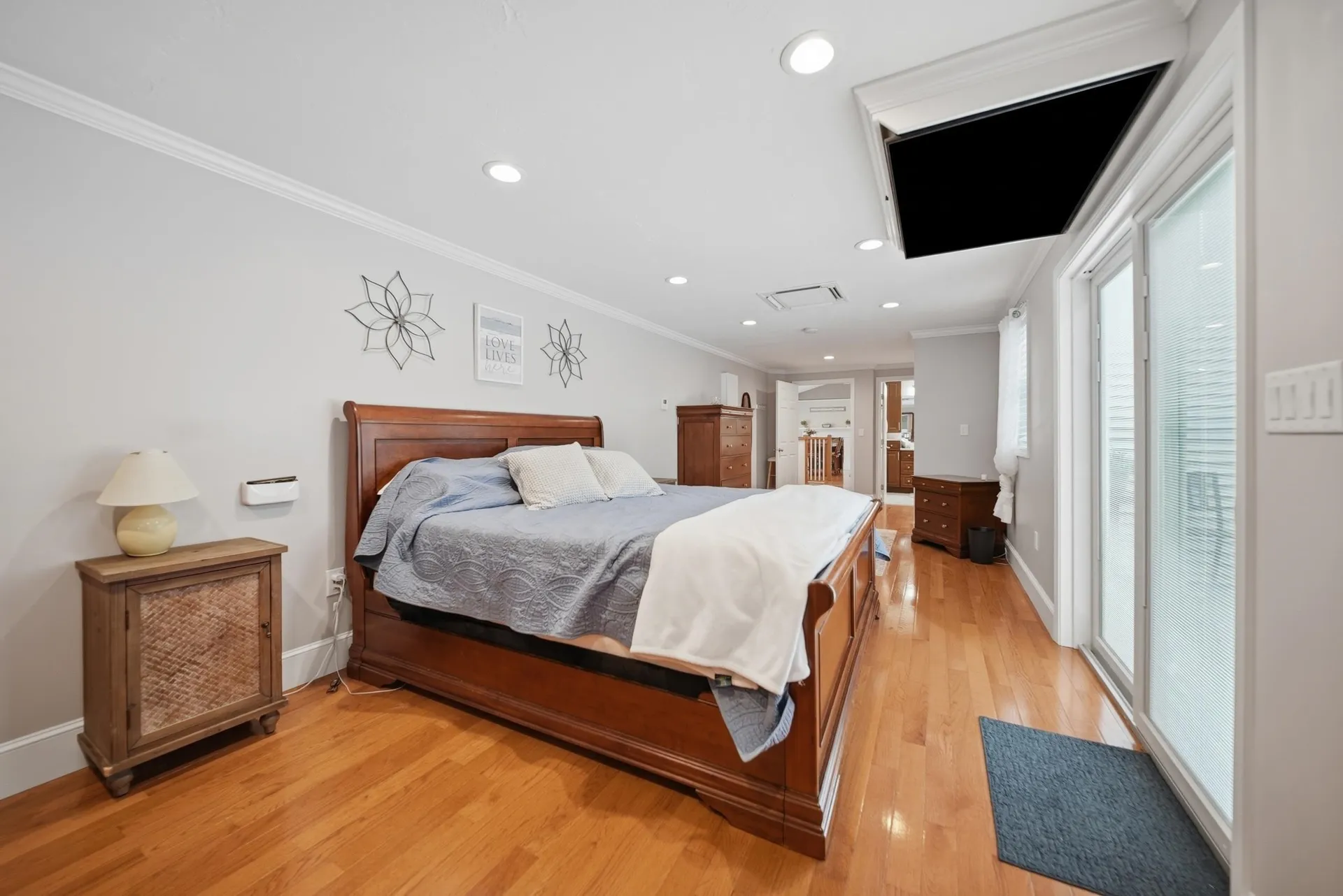 50 Langholm Drive Nashua NH 03062