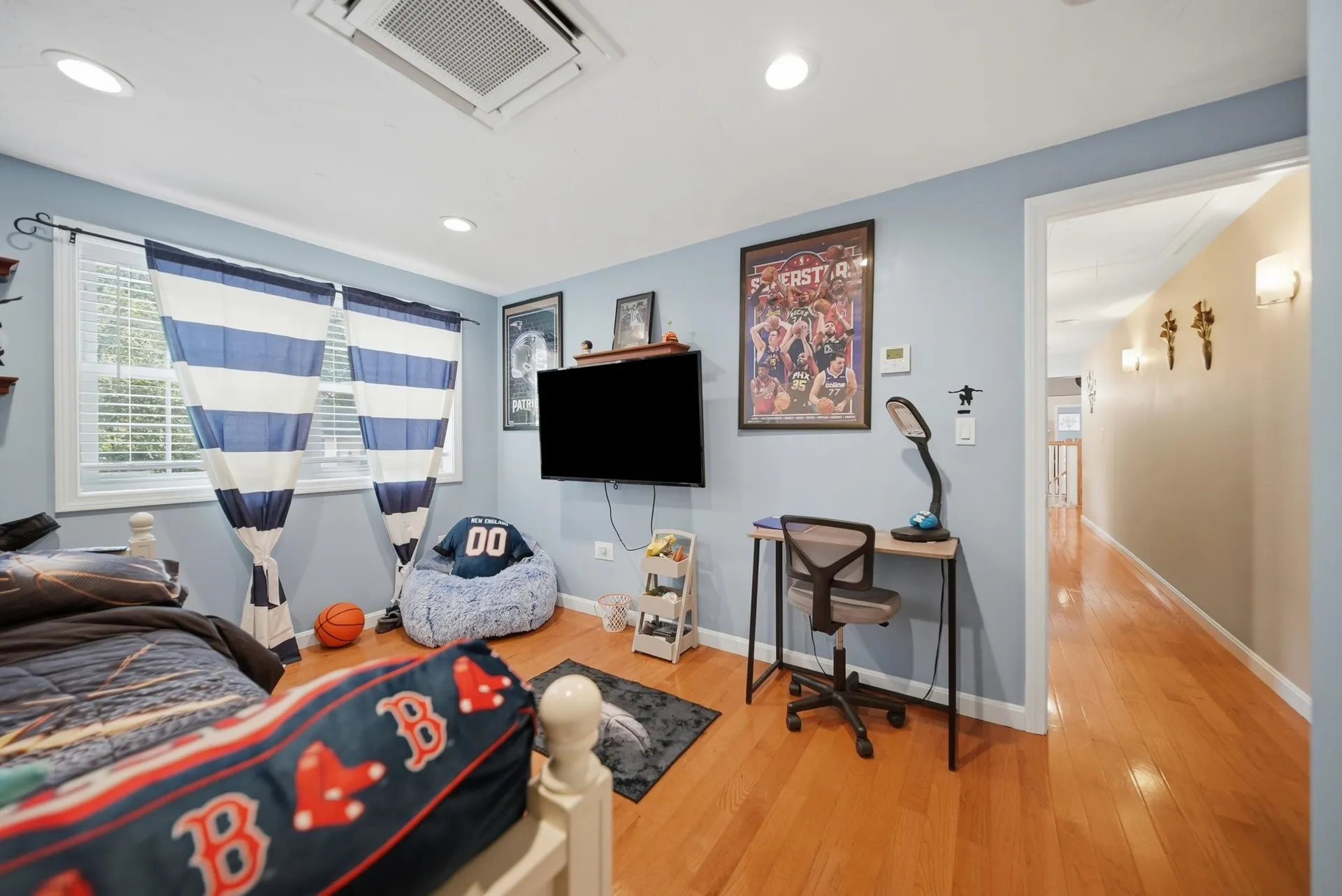 50 Langholm Drive Nashua NH 03062