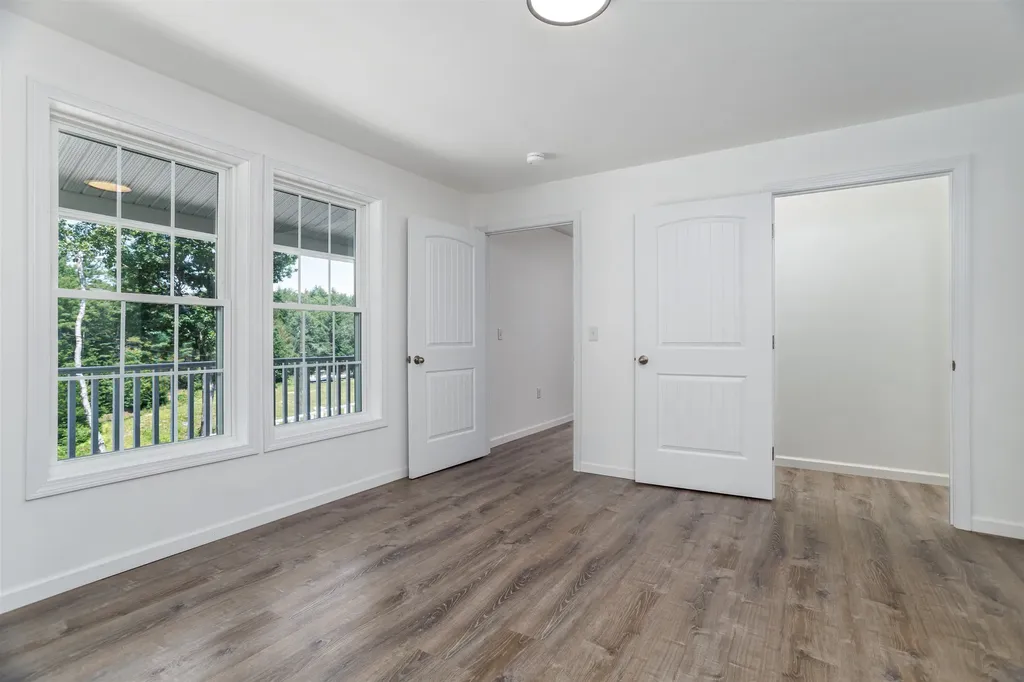54 Deacons Lane Troy NH 03465