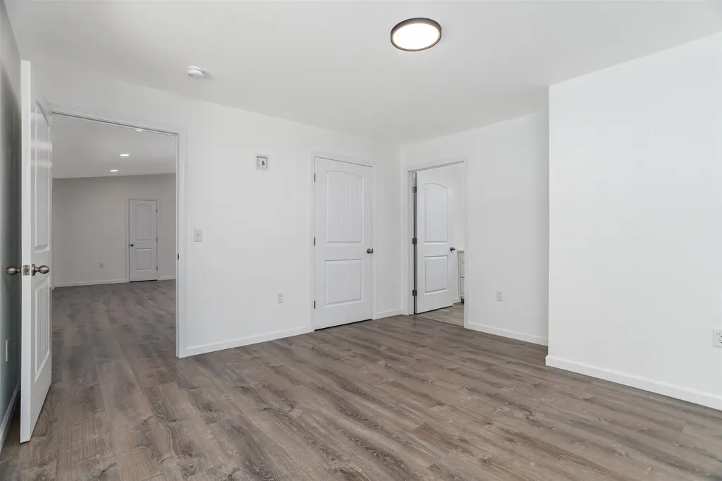 54 Deacons Lane Troy NH 03465
