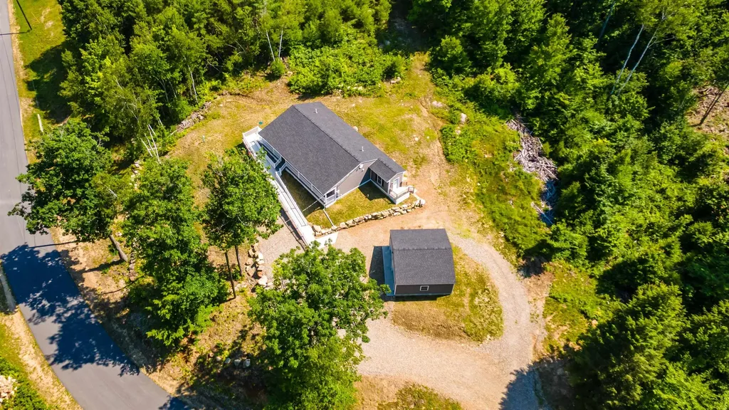 54 Deacons Lane Troy NH 03465
