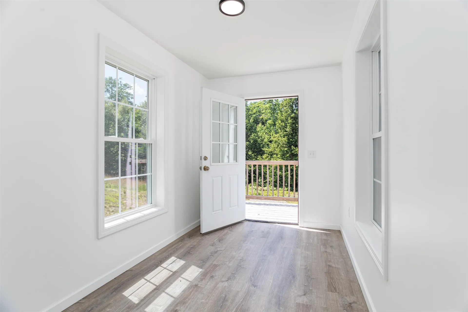 54 Deacons Lane Troy NH 03465