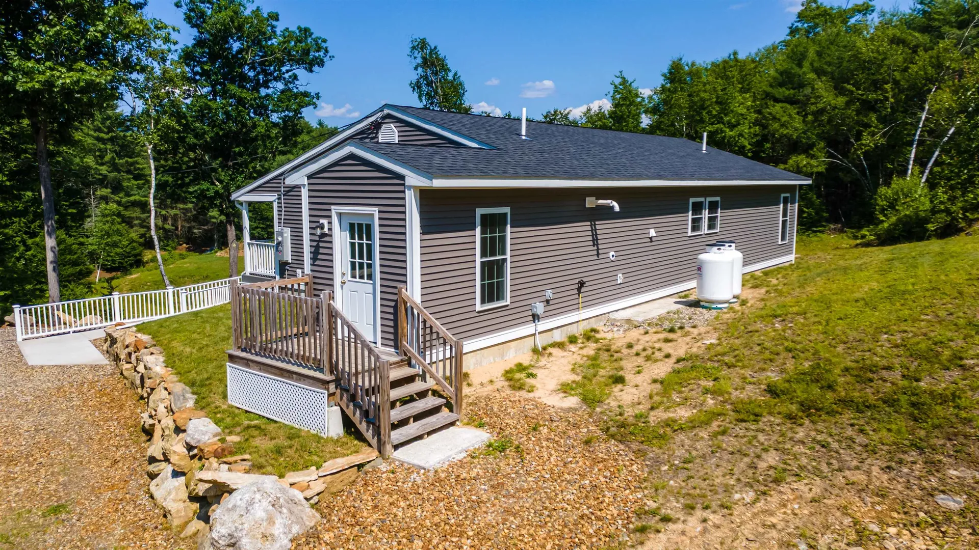 54 Deacons Lane Troy NH 03465