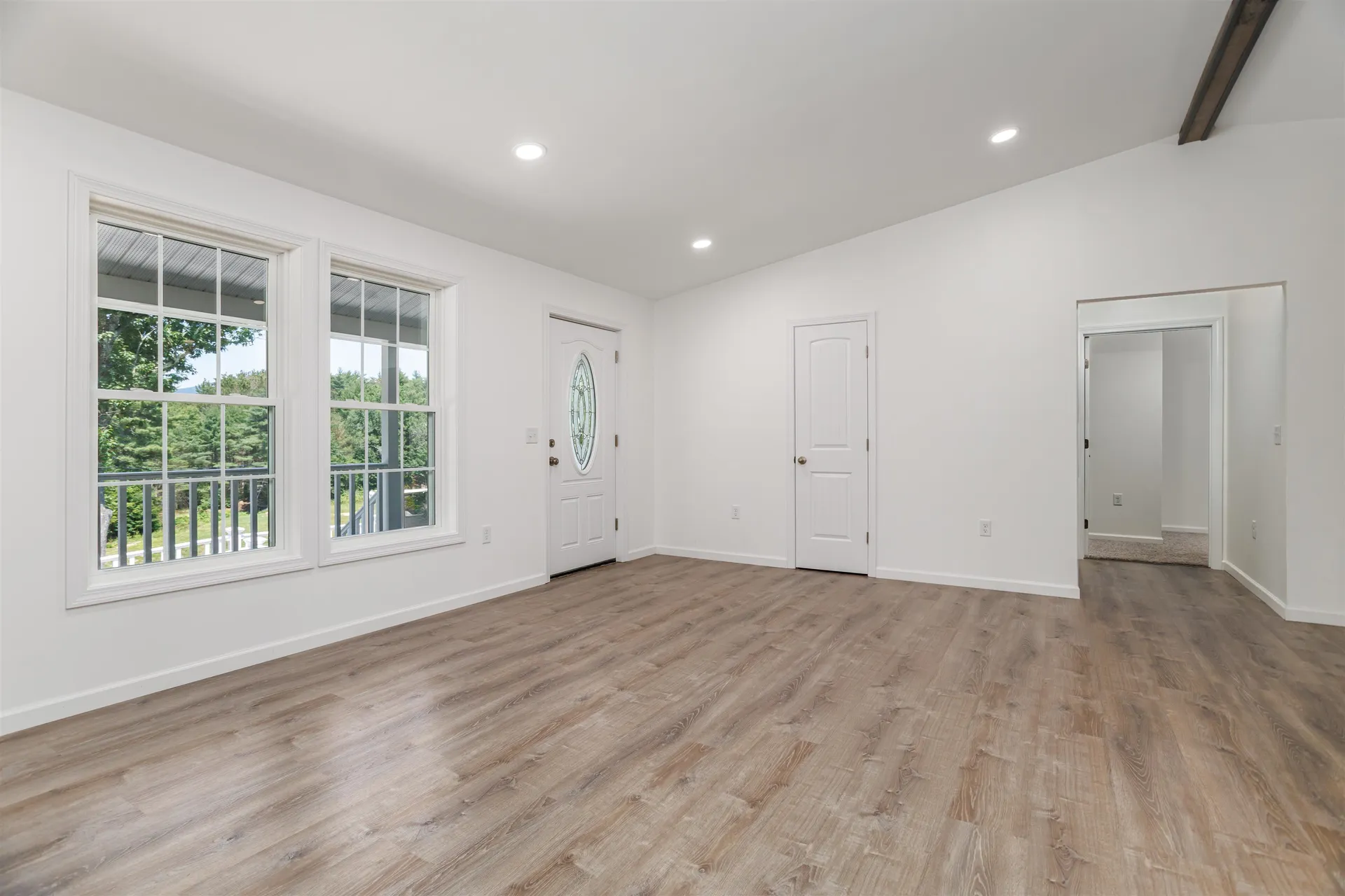 54 Deacons Lane Troy NH 03465