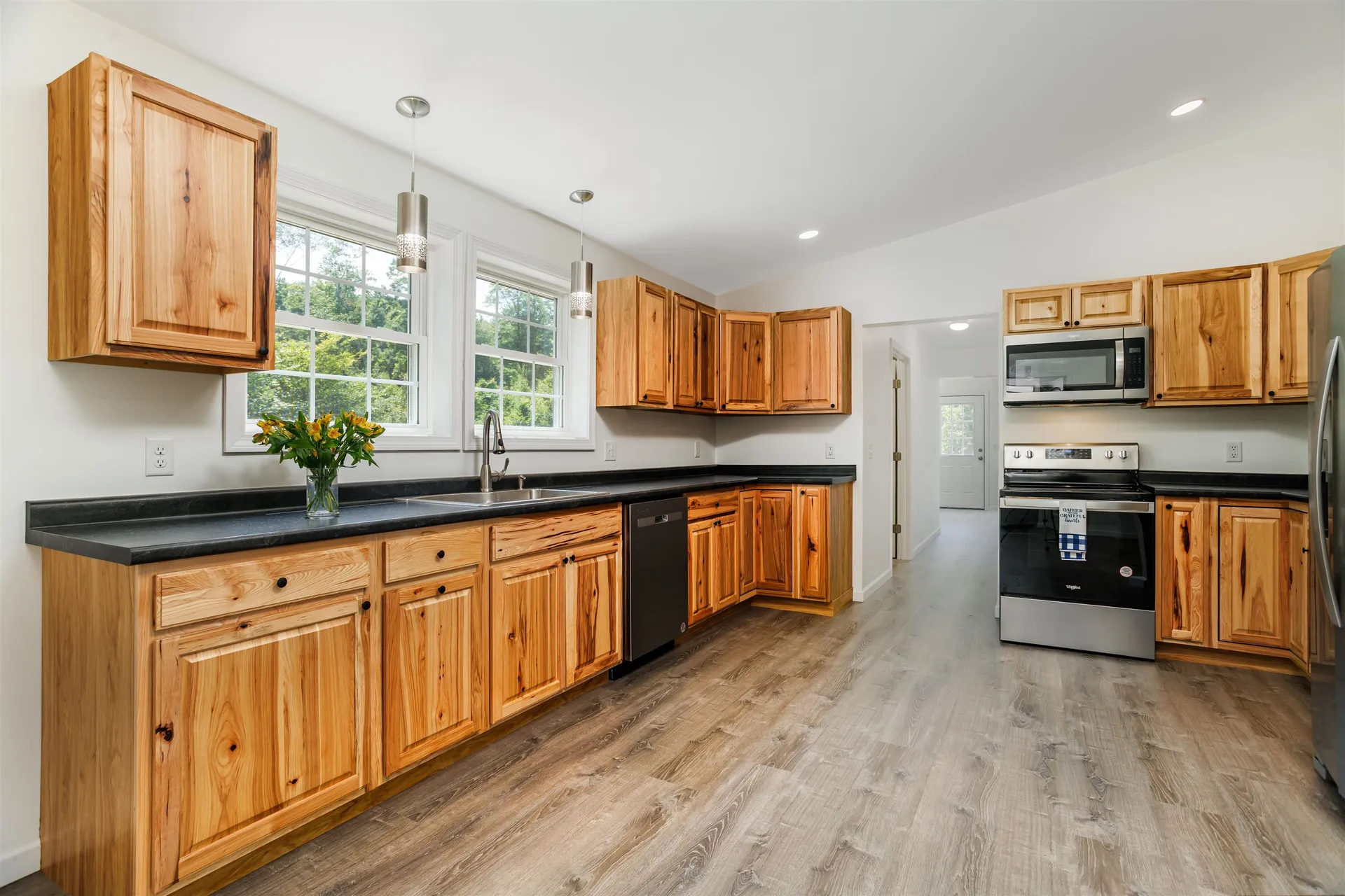 54 Deacons Lane Troy NH 03465