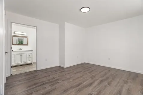 54 Deacons Lane Troy NH 03465