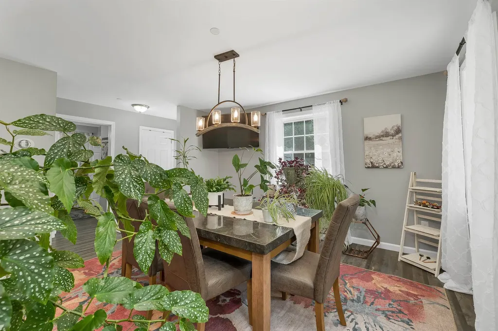 91 Horne Road Belmont NH 03220