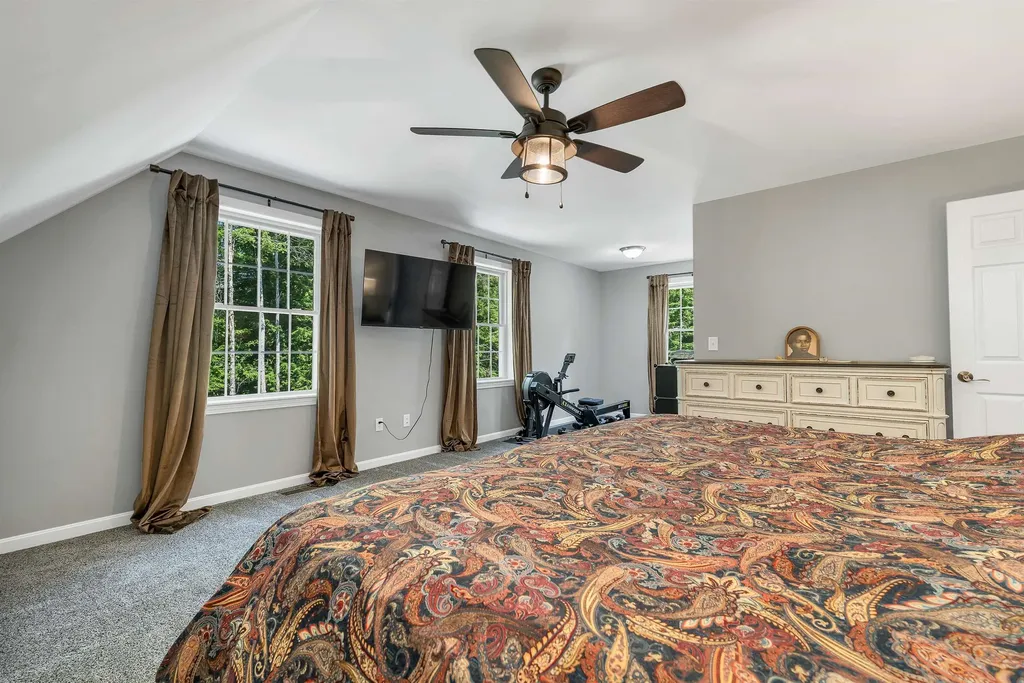 91 Horne Road Belmont NH 03220