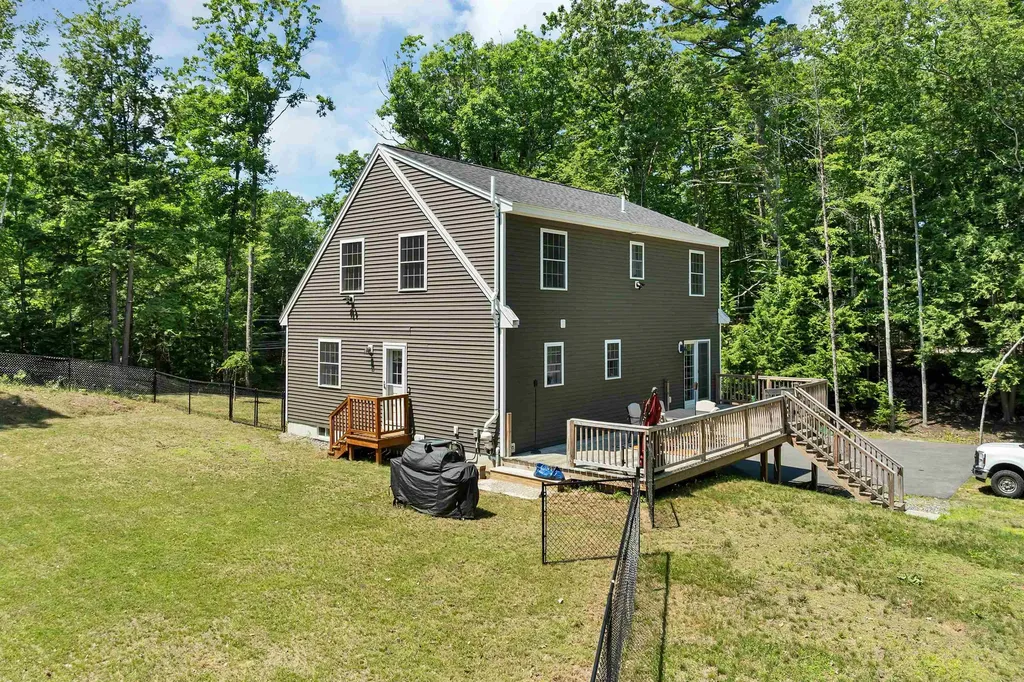 91 Horne Road Belmont NH 03220