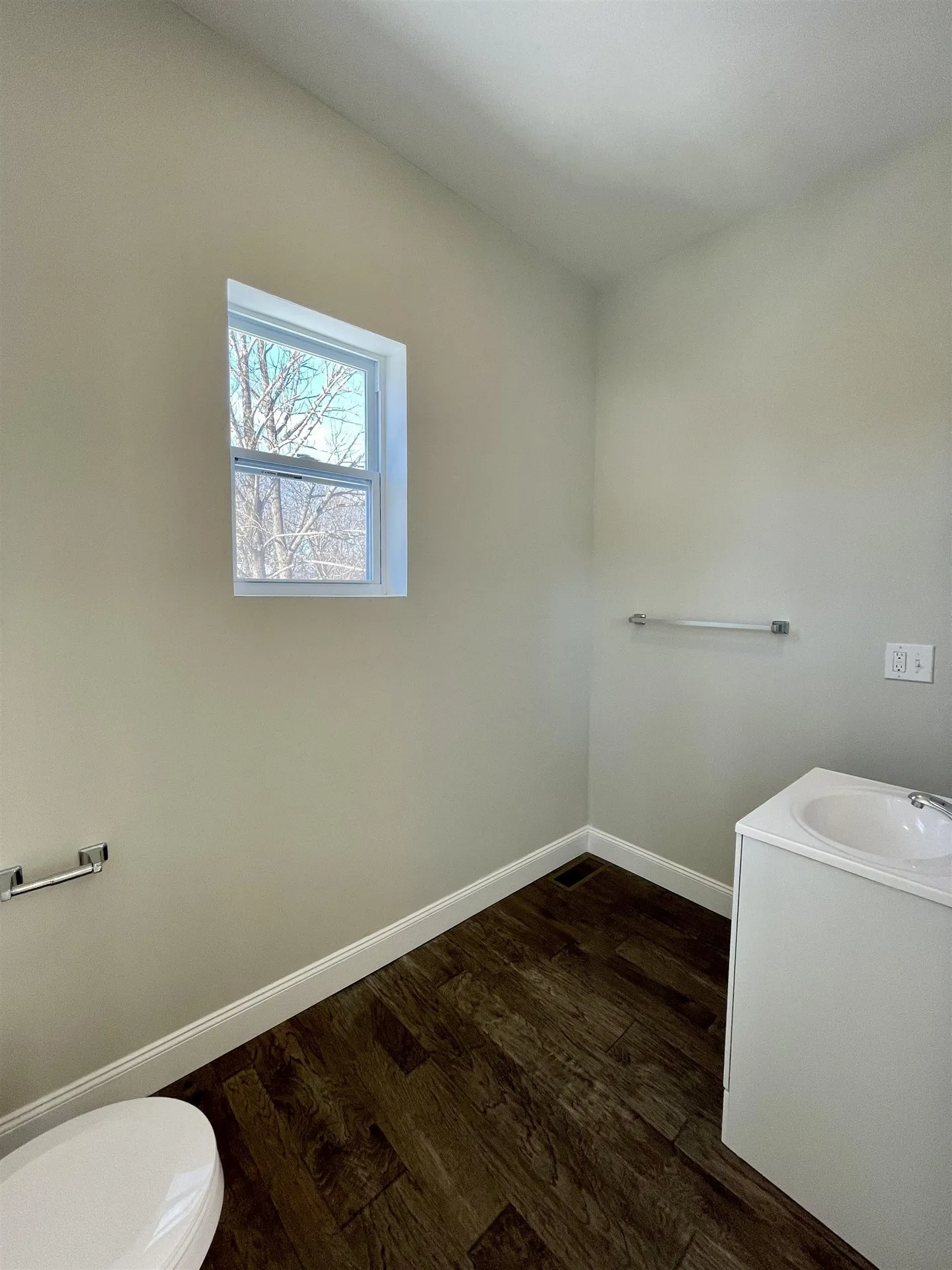 90 Pleasant Street Franklin NH 03235