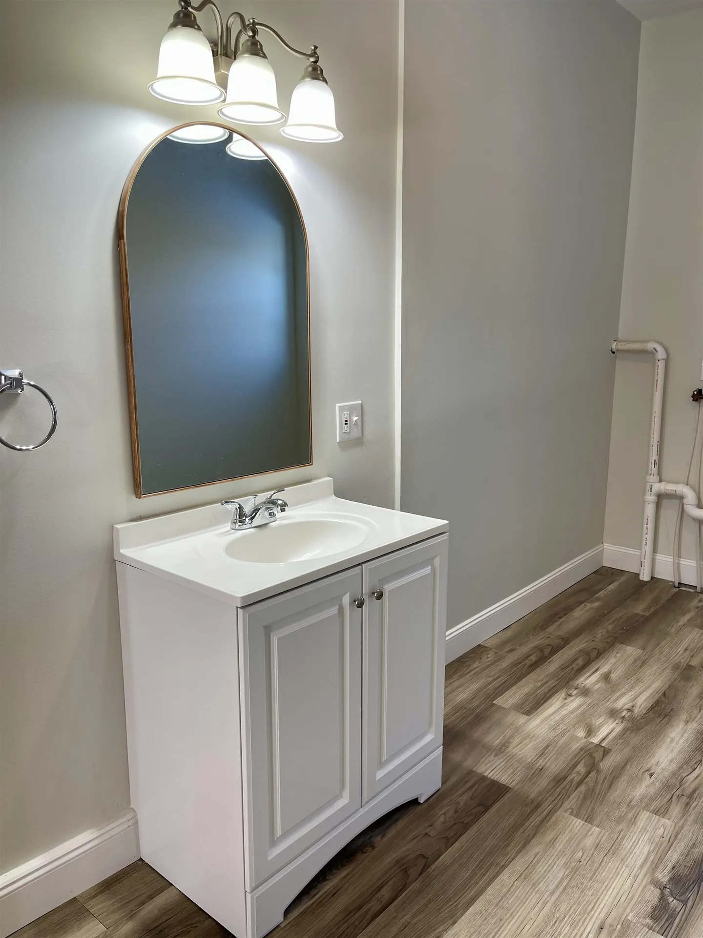 90 Pleasant Street Franklin NH 03235