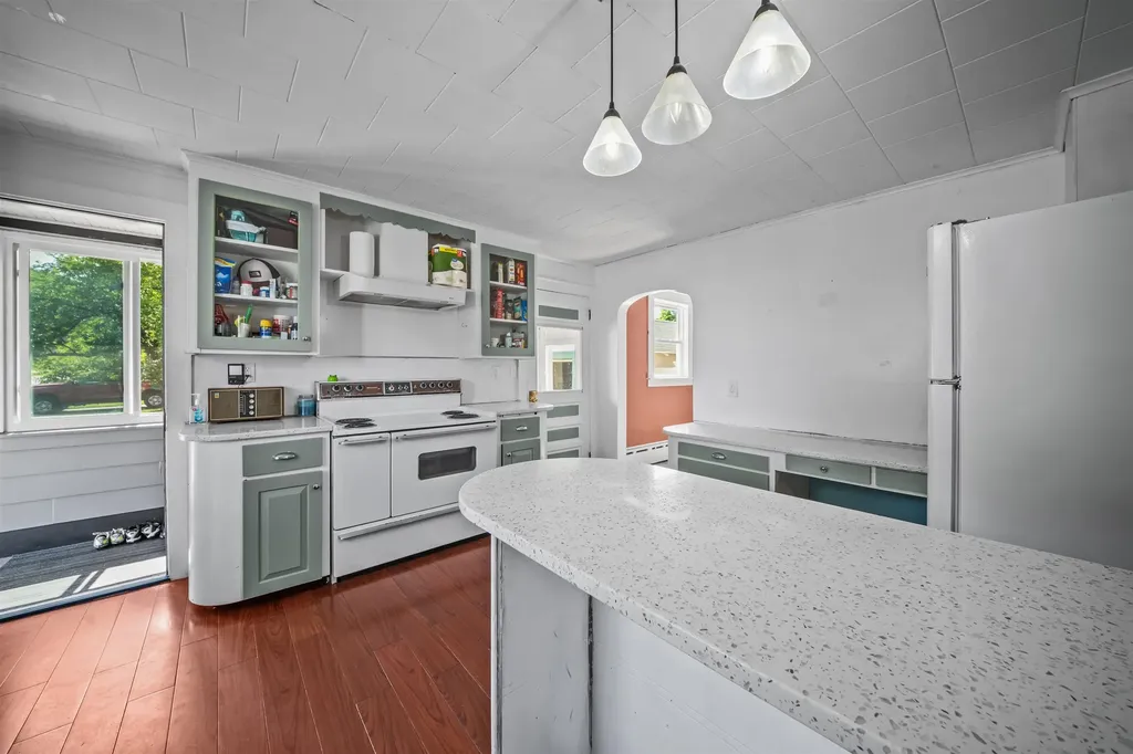 77 Highland Street Laconia NH 03246