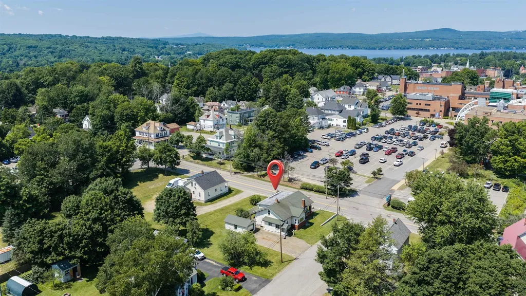 77 Highland Street Laconia NH 03246